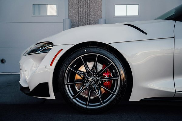 Voitures de luxe : quels sont les modèles les plus écologiques ?